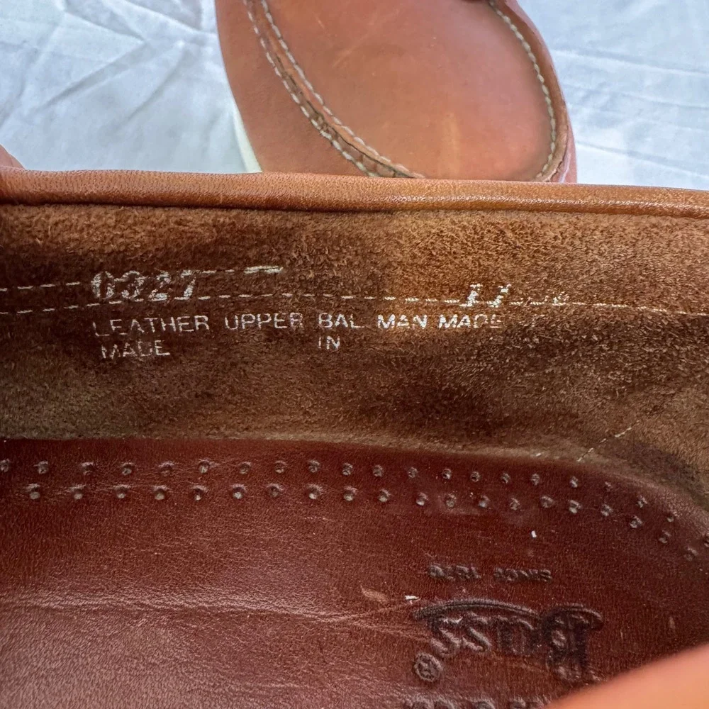 G.H. Bass & Co Boat Shoes Men 11.5 Brown Leather Moccasin Loafers Classic Preppy